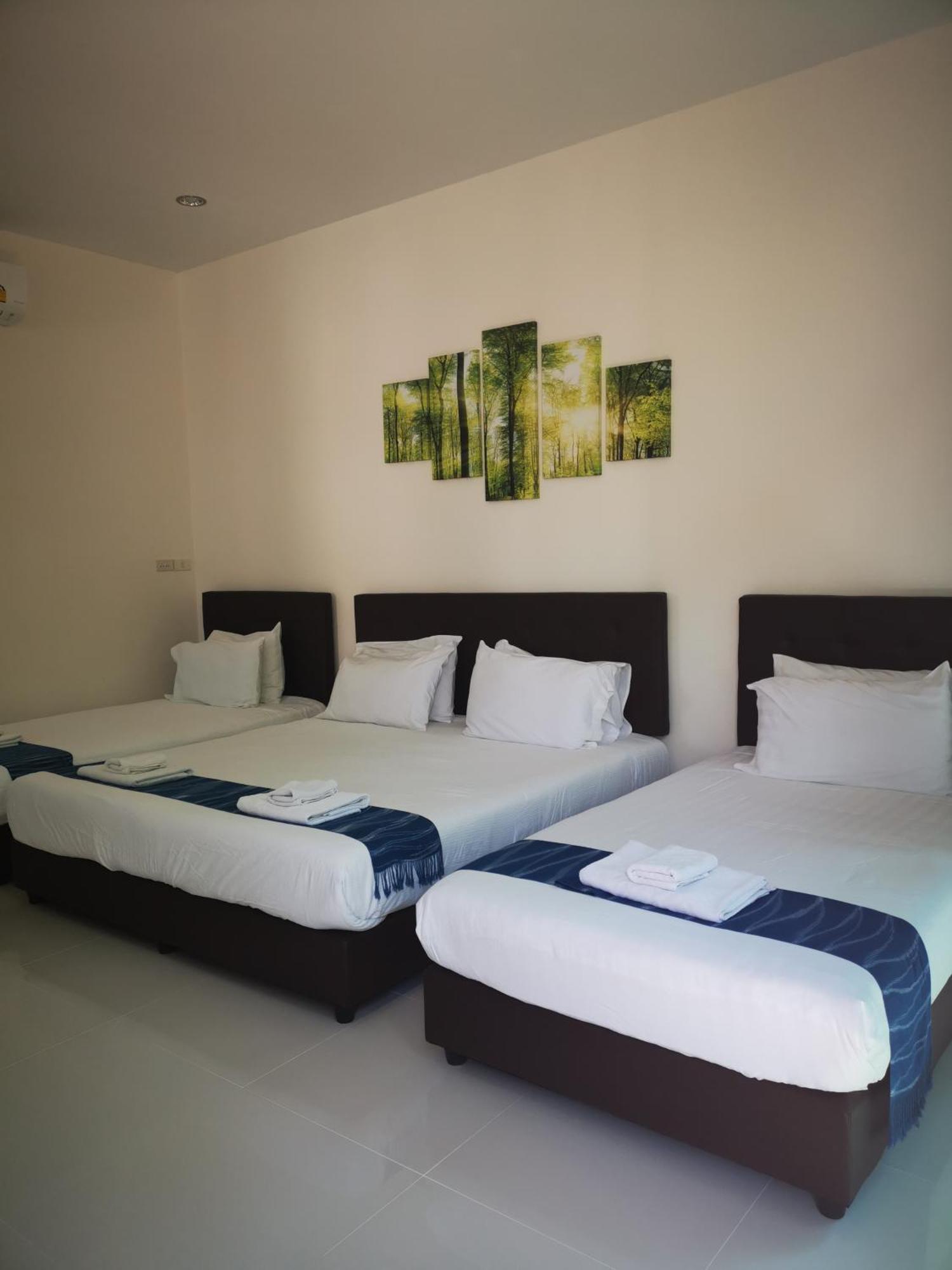บุญเมืองน่าน Hotell Exteriör bild